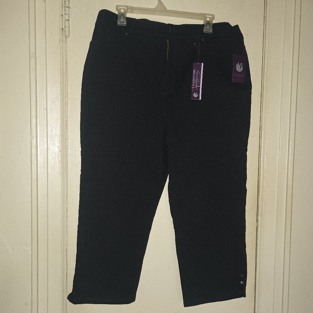 Gloria Vanderbilt Amanda Heritage Fit Classic Rise Capri Jeans Size 16